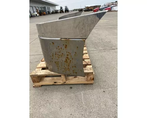 FREIGHTLINER Cascadia Bumper Assembly, Front