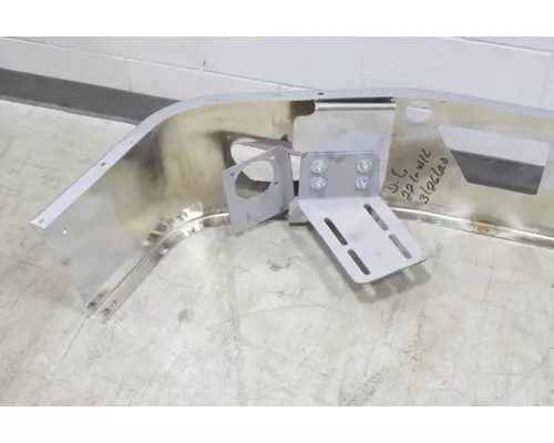 FREIGHTLINER Cascadia Bumper Assembly, Front