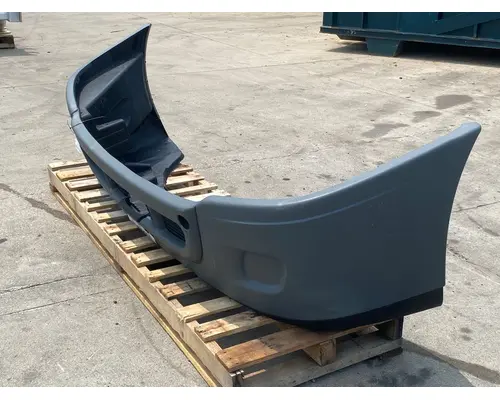 FREIGHTLINER Cascadia Bumper Assembly, Front