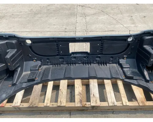 FREIGHTLINER Cascadia Bumper Assembly, Front