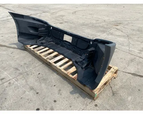 FREIGHTLINER Cascadia Bumper Assembly, Front