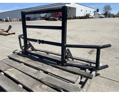 FREIGHTLINER Cascadia Bumper Assembly, Front