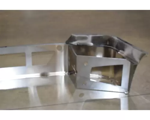 FREIGHTLINER Cascadia Bumper Assembly, Front