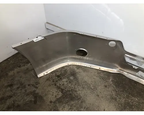 FREIGHTLINER Cascadia Bumper Assembly, Front