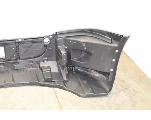 FREIGHTLINER Cascadia Bumper Assembly, Front