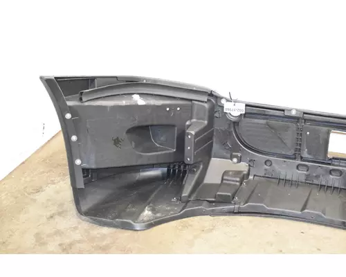 FREIGHTLINER Cascadia Bumper Assembly, Front