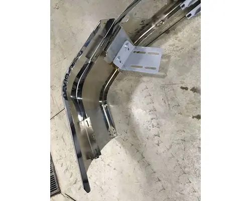 FREIGHTLINER Cascadia Bumper Assembly, Front