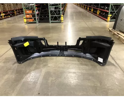 FREIGHTLINER Cascadia Bumper Assembly, Front
