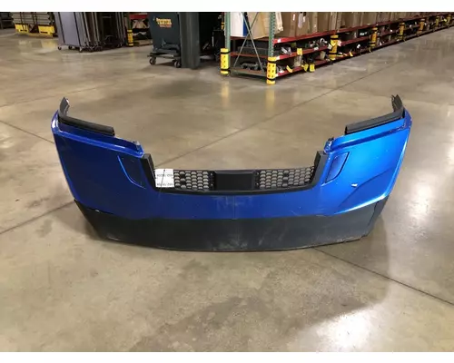 FREIGHTLINER Cascadia Bumper Assembly, Front