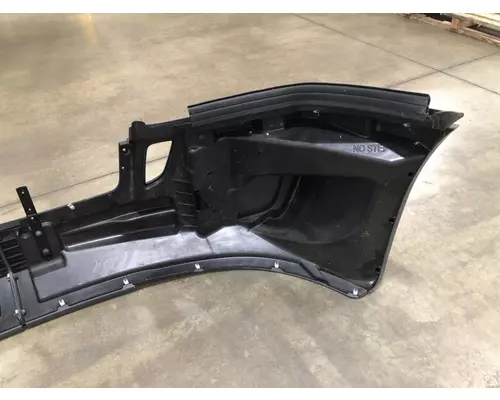 FREIGHTLINER Cascadia Bumper Assembly, Front