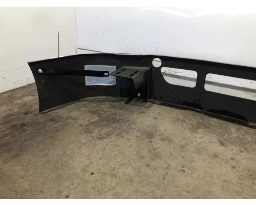 FREIGHTLINER Cascadia Bumper Assembly, Front