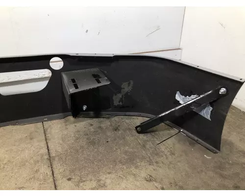 FREIGHTLINER Cascadia Bumper Assembly, Front