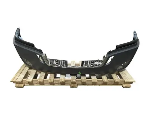FREIGHTLINER Cascadia Bumper Assembly, Front