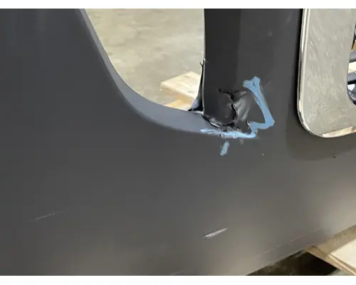 FREIGHTLINER Cascadia Bumper Assembly, Front