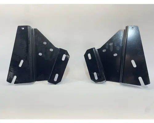 FREIGHTLINER Cascadia Bumper Assembly, Front