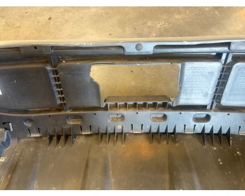 FREIGHTLINER Cascadia Bumper Assembly, Front