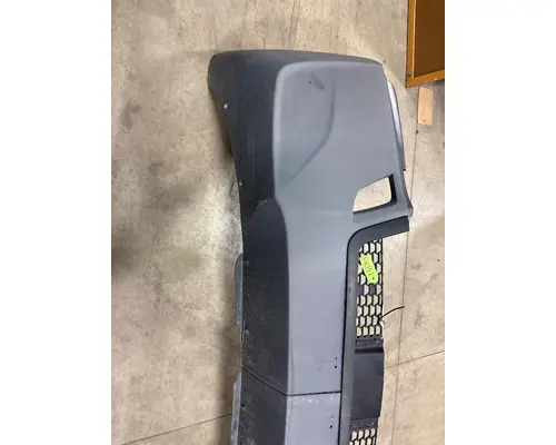 FREIGHTLINER Cascadia Bumper Assembly, Front