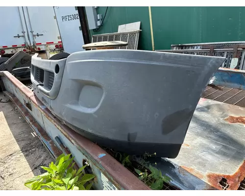 FREIGHTLINER Cascadia Bumper Assembly, Front