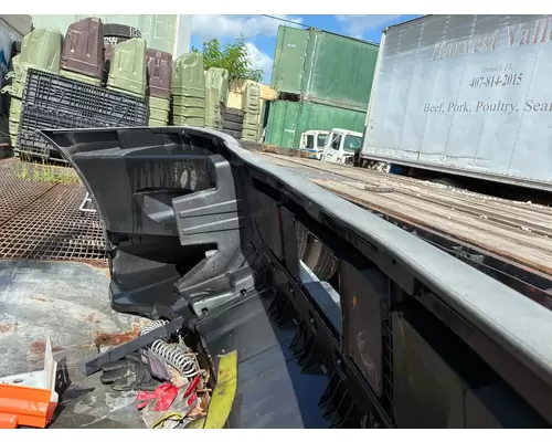 FREIGHTLINER Cascadia Bumper Assembly, Front