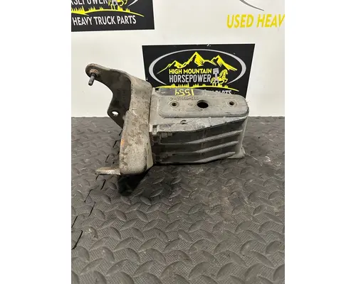 FREIGHTLINER Cascadia Bumper Bracket, Front