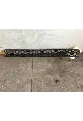 FREIGHTLINER Cascadia Bumper Insert