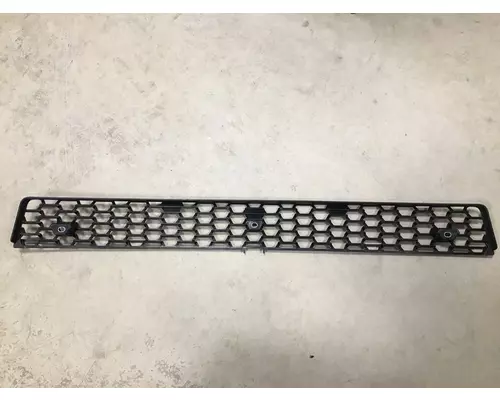 FREIGHTLINER Cascadia Bumper Insert