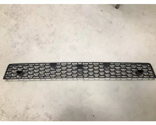 FREIGHTLINER Cascadia Bumper Insert