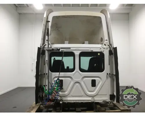 FREIGHTLINER Cascadia Cab