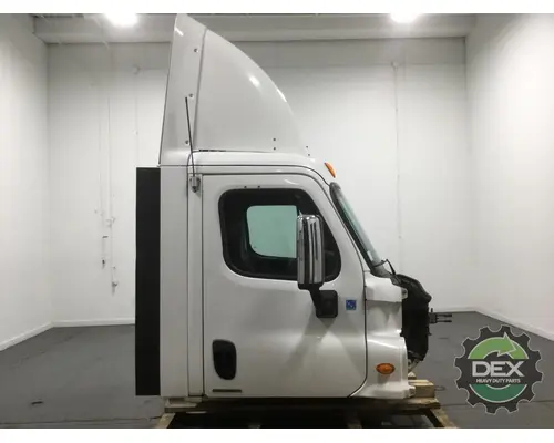 FREIGHTLINER Cascadia Cab
