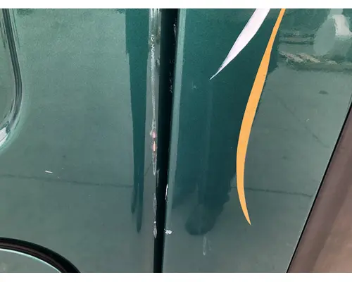 FREIGHTLINER Cascadia Cab