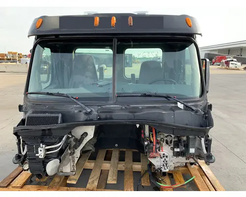 FREIGHTLINER Cascadia Cab