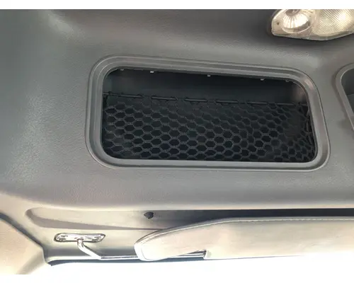 FREIGHTLINER Cascadia Cab