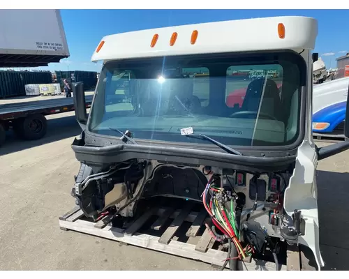 FREIGHTLINER Cascadia Cab