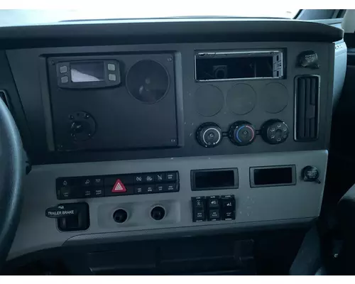 FREIGHTLINER Cascadia Cab