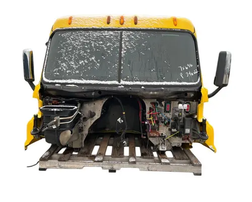 FREIGHTLINER Cascadia Cab