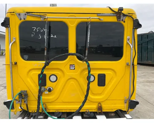FREIGHTLINER Cascadia Cab