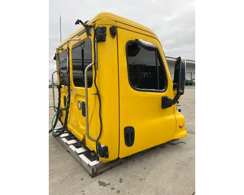 FREIGHTLINER Cascadia Cab