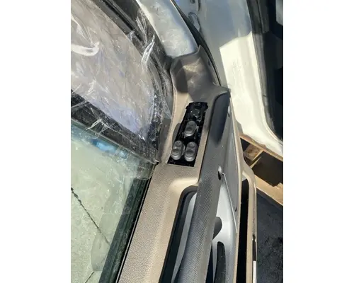 FREIGHTLINER Cascadia Cab