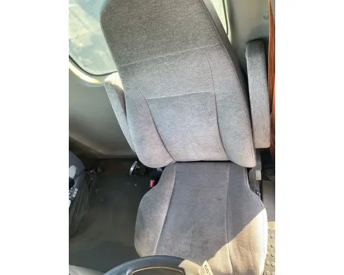 FREIGHTLINER Cascadia Cab