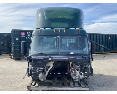 FREIGHTLINER Cascadia Cab