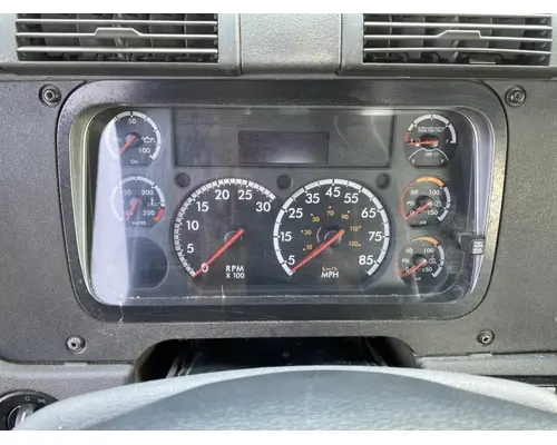 FREIGHTLINER Cascadia Cab