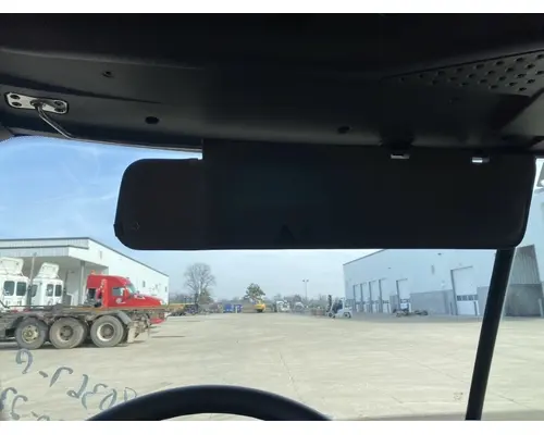 FREIGHTLINER Cascadia Cab