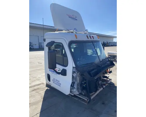 FREIGHTLINER Cascadia Cab
