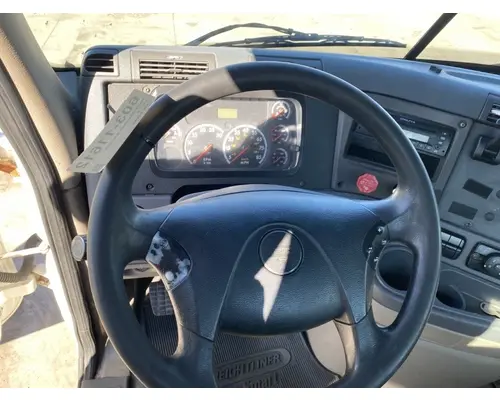 FREIGHTLINER Cascadia Cab