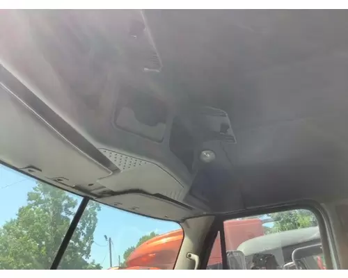 FREIGHTLINER Cascadia Cab