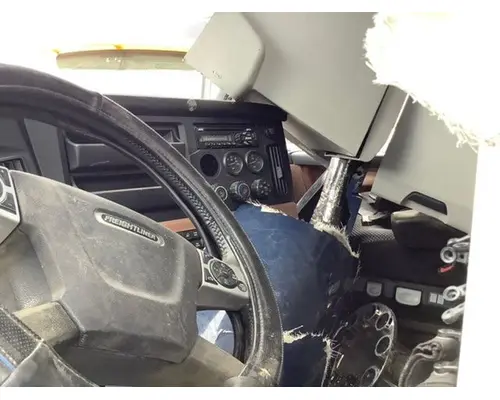 FREIGHTLINER Cascadia Cab