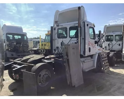 FREIGHTLINER Cascadia Cab