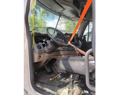 FREIGHTLINER Cascadia Cab
