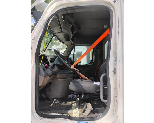 FREIGHTLINER Cascadia Cab