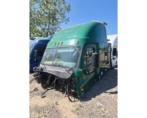 FREIGHTLINER Cascadia Cab